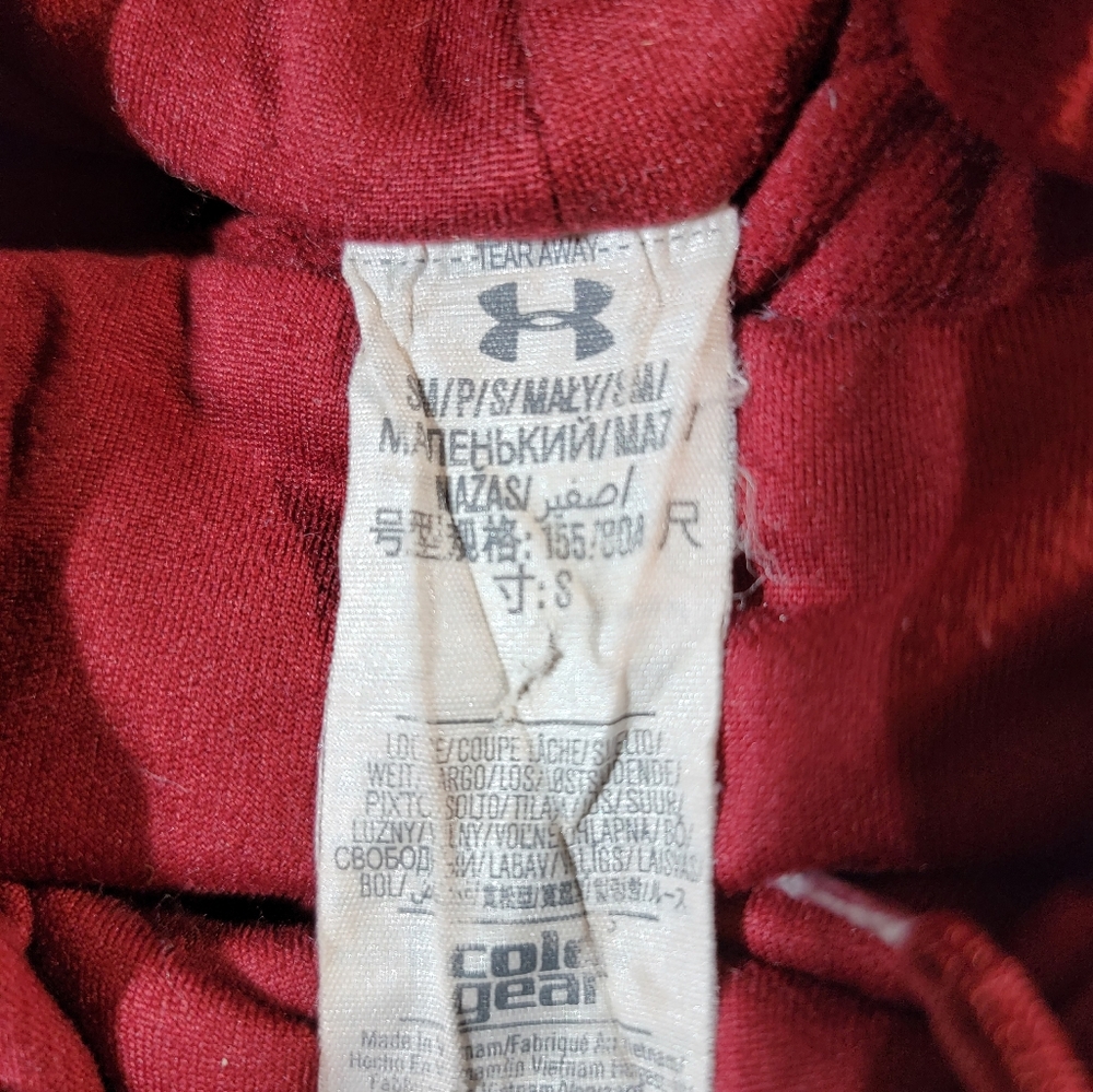 Edinboro University turtleneck under armor sweatshirt